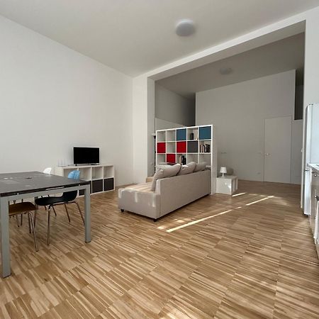 شقة Open Space2 D'Apulia11 ميلان المظهر الخارجي الصورة